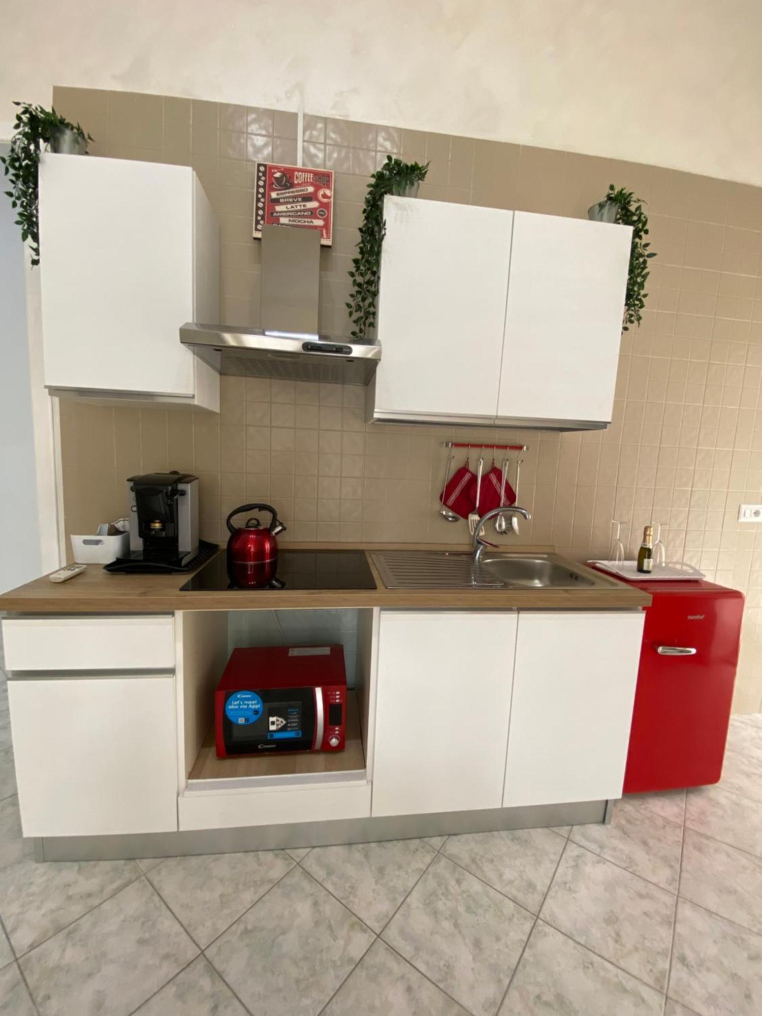 Ellebi Home Nápoly Kültér fotó